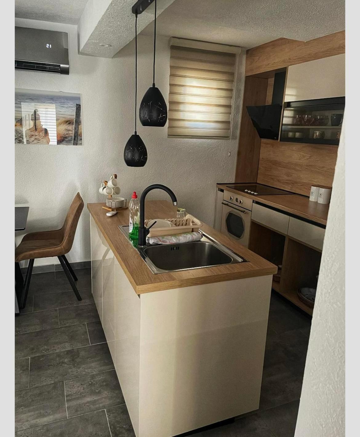Studios Merdovic بودفا الغرفة الصورة